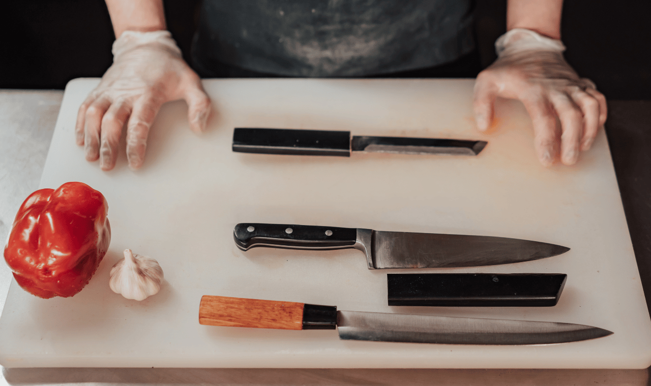 Teflon-Coated Knives