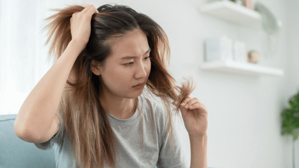 7 Warning Signs You Have Vitamin D Deficiency (And How to Fix It)