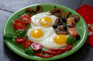 Vitamin B12 Deficiency Symptoms: 10 Signs You Should Not Ignore (2026)